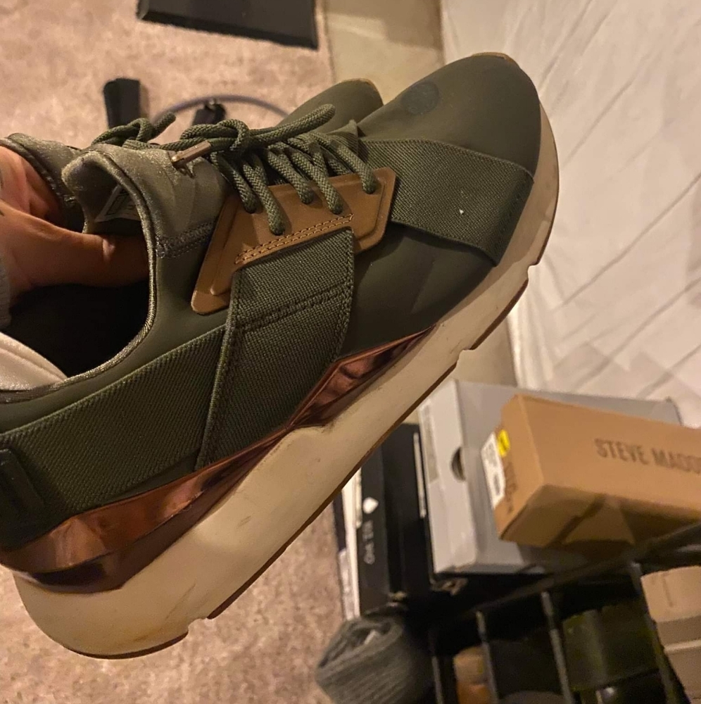 Green & gold puma sneakers